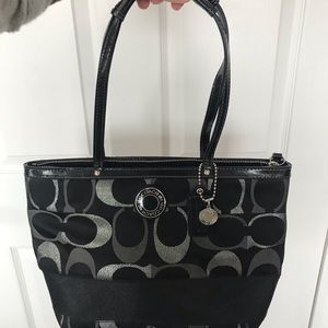 Coach shoulder bag